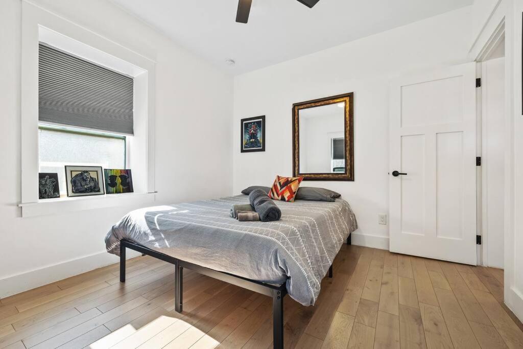 Designer Home: King Beds, Luxe Bath+Free Parking! Atlanta Zewnętrze zdjęcie